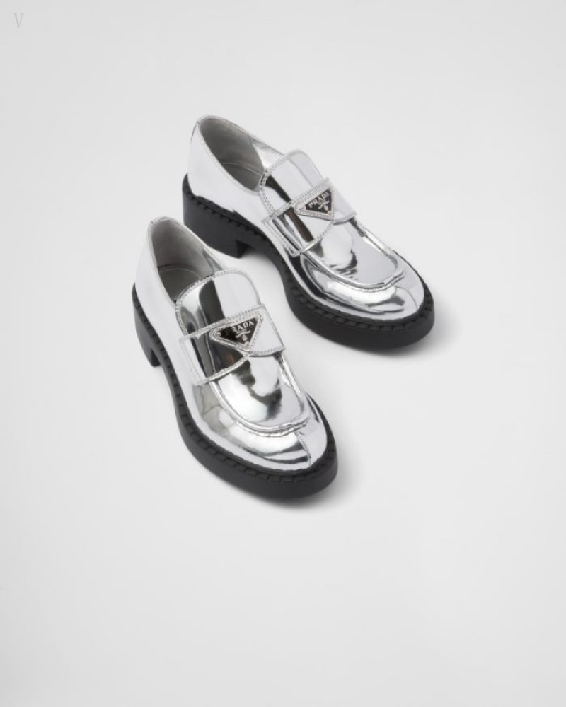 Prada Metallic Cuero Loafers Plateados | VHGS9213